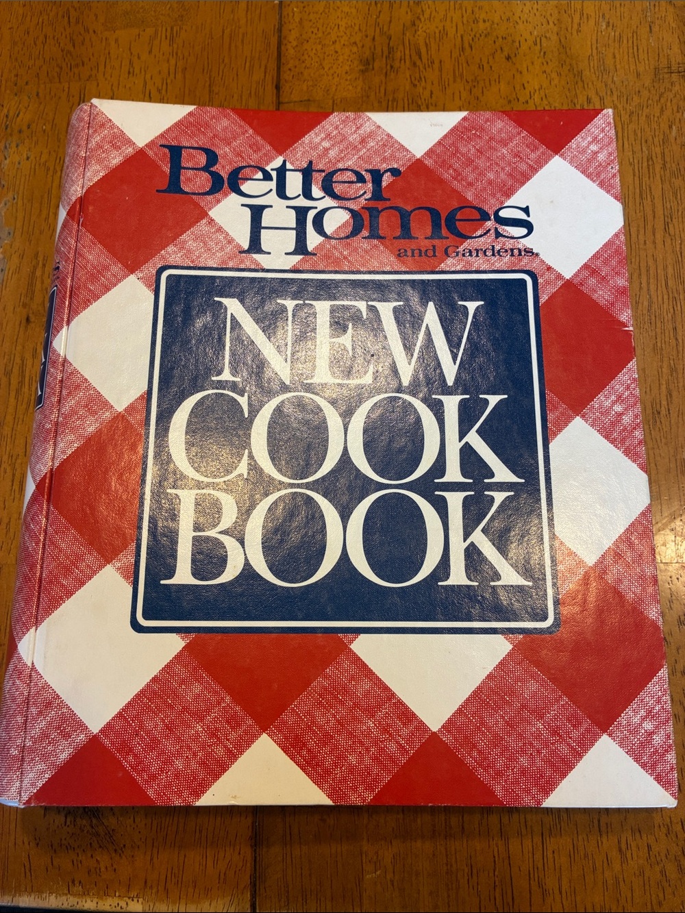 Vintage spiral bound Better  Homes And Gardens New Cook Book